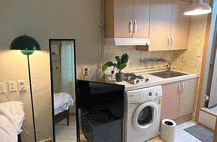 Jnineguesthouse Hotel