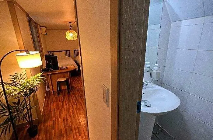 Jnineguesthouse Hotel Seoel